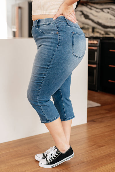 Judy Blue High Rise Cool Denim Pull On Capri Jeans - Online Only!