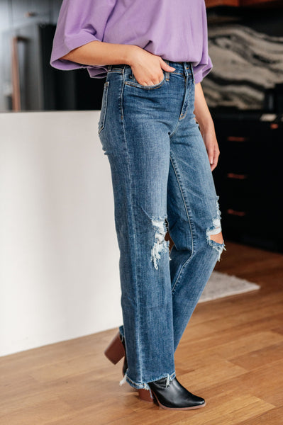 Judy Blue High Rise 90's Straight Jeans in Dark Wash - Online Only!