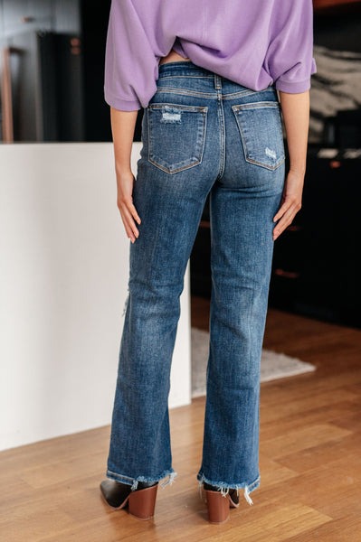 Judy Blue High Rise 90's Straight Jeans in Dark Wash - Online Only!