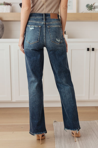 Judy Blue High Rise 90's Straight Jeans in Dark Wash - Online Only!