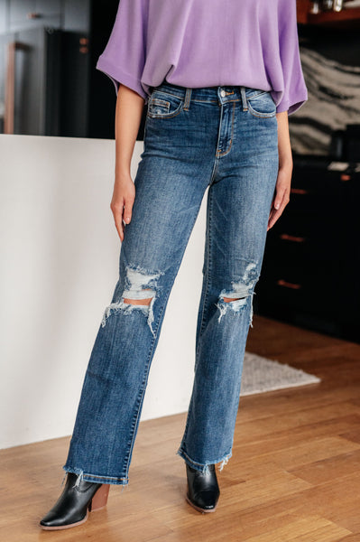 Judy Blue High Rise 90's Straight Jeans in Dark Wash - Online Only!