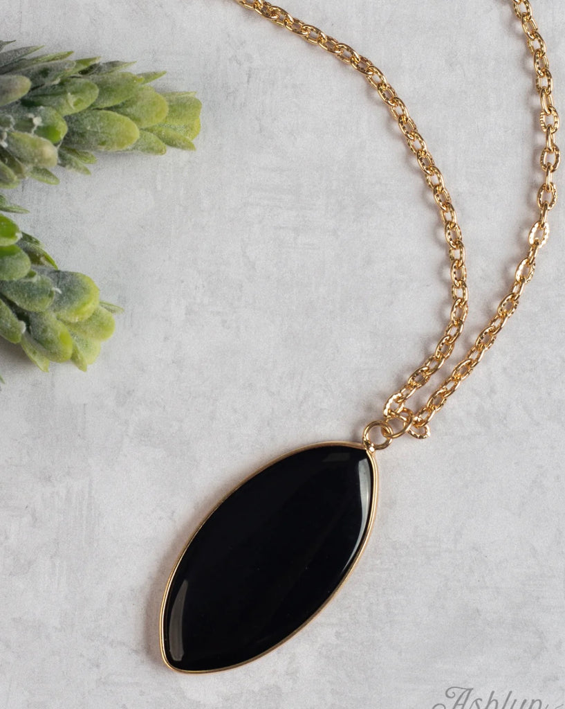 Black Stone Gold Necklace